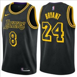 Kobe Bryant Lakers Jersey Large $45 Firm On Price 