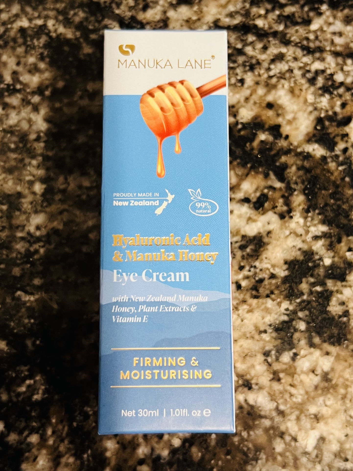 Manuka Lane Hyaluronic Acid & Manuka Honey eye cream 1.01 oz.