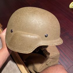 Gentex Lightweight Helmet With New Padding & Chin Straps