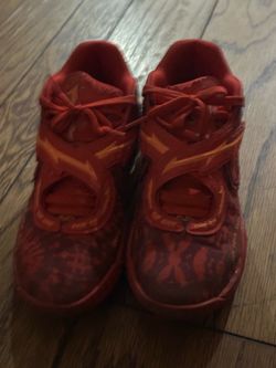 Lamelo ball shoes red
