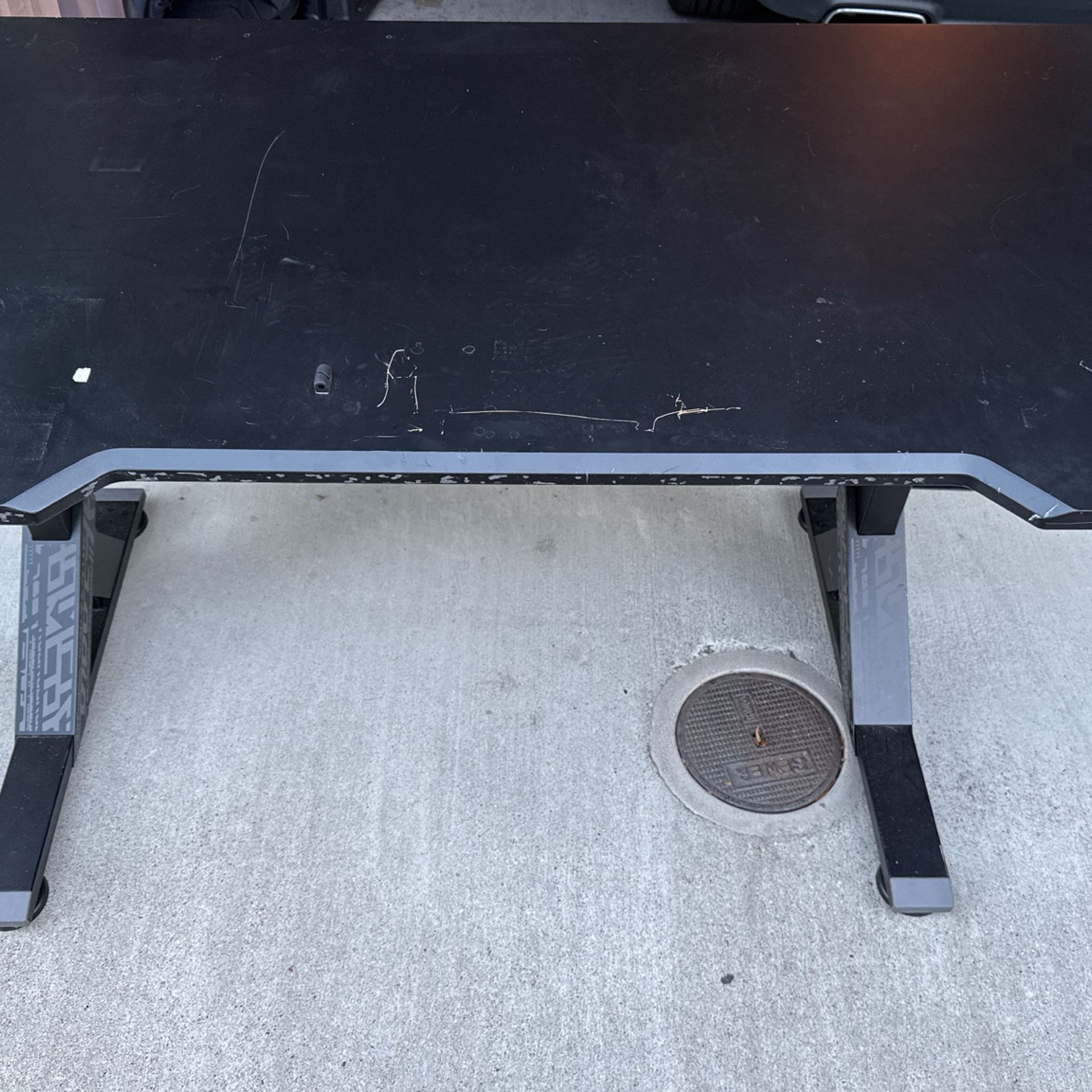 IKEA UPPSPEL Sit/Stand Electric Desk Frame + Tabletop (55”)
