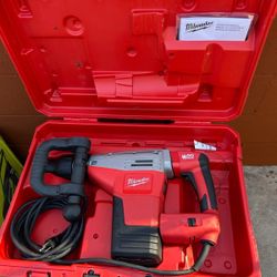 SDS-MAX Demolition Hammer

