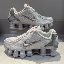 NIKE AIR SHOX TL “METALLIC WHITE”