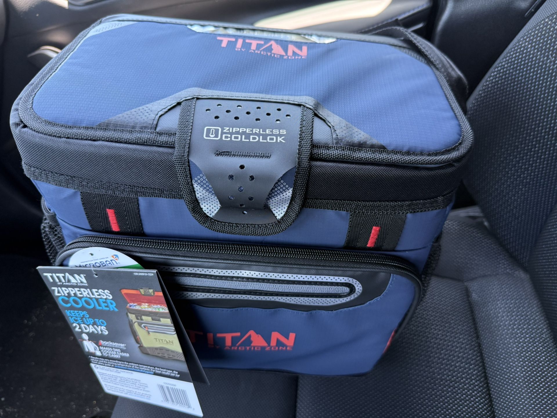 Titan Lunch Bag 16 Can