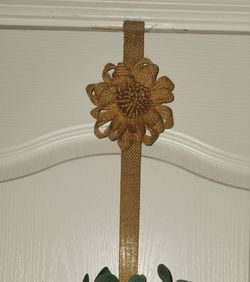 Burlap Flower Wreath Holder