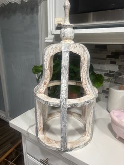 wooden Crown Lantern
