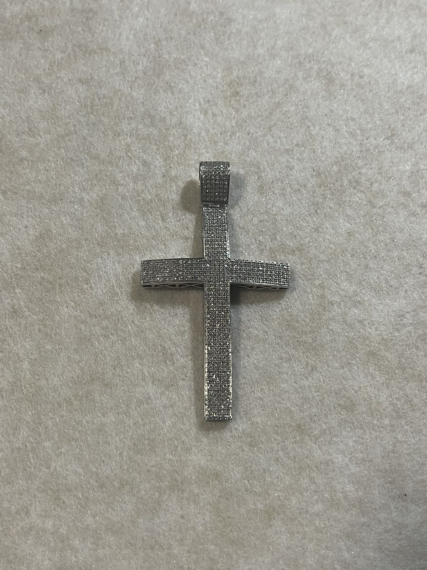 3.00 Cttw Round White Diamond Mens Cross Pendant In 925 Sterling Silver. Pendant Only
