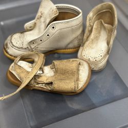 3 Single Vintage Baby Shoes