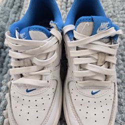 Toddler Nike Airforce 1 Lows O7 White& Game Royal SIZE 11C