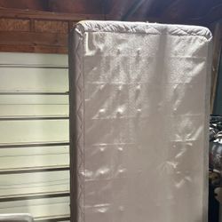 Twin Xl Box spring 