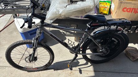 Mountain bike motorcade