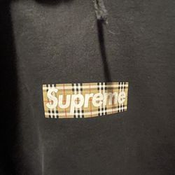 Supreme Burberry Box Logo Hoodie