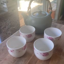 Tea Set