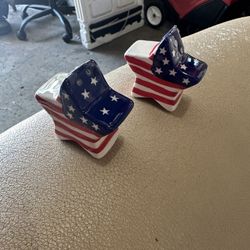 4th Of July Plates Bowls Salt And Pepper Shakers 