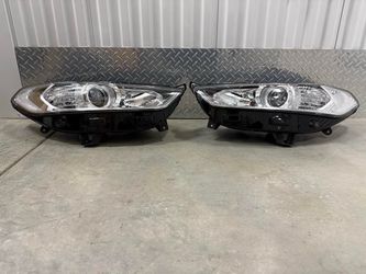 Chrome Housing Headlights With Clear Corners For 2013 To 2016 Ford Fusion