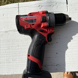 1/2 Hammer/power Drill Milwaukee 