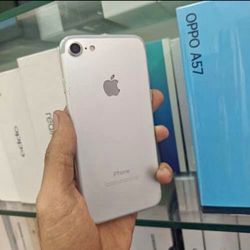 Apple iPhone 7 Unlocked 