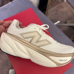 New Balance Fresh Foam X More V5