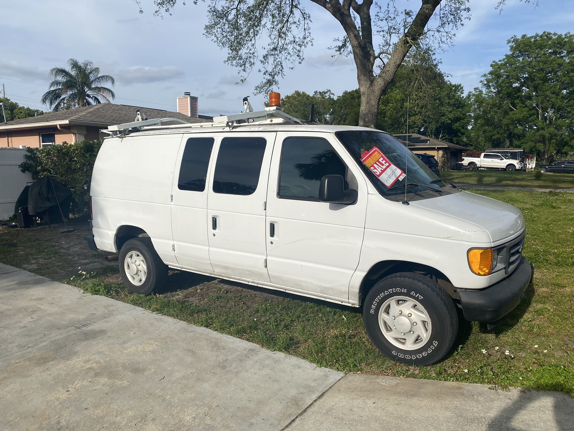 2006 Ford E-250