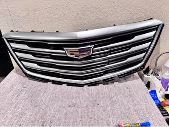 2017 to 2019 CADILLAC XT5 GRILL