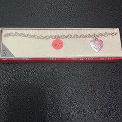 Bracelet With Box Letter S Charm Heart