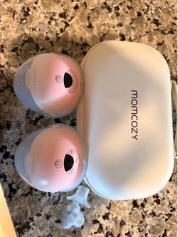 Momcozy handless breast pump
