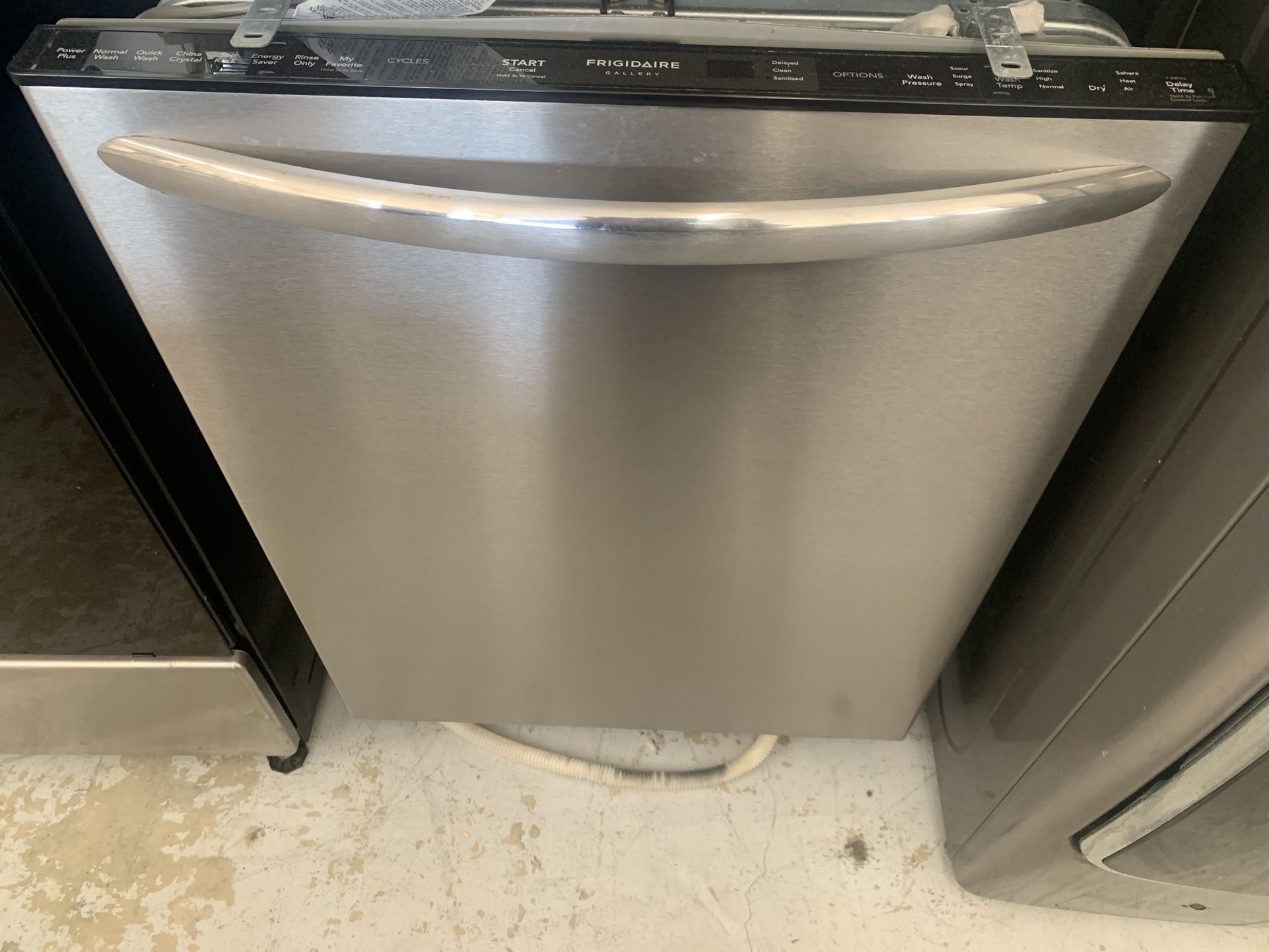 DISHWASHER