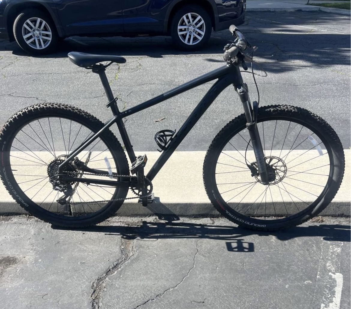 Specialized Mountain Bike