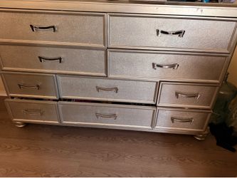 Silver 10 drawer dresser