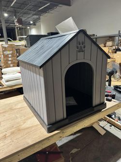 Large Dog House, PP Material Indoor Outdoor for Medium Large Dogs