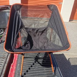 (1) Foldable Camping / Fishing Chair 