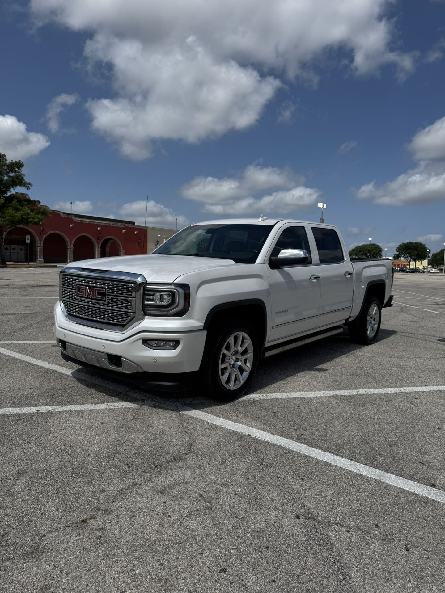 2018 GMC Sierra