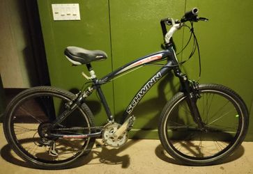 Schwinn midtown Aluminum Mountain Bike