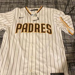 padres jersey men’s medium (Never-worn)