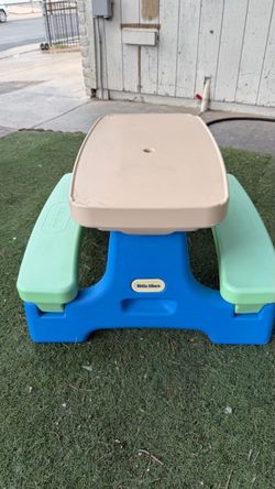 Little Tikes Kids Picnic Table $20 Pick up only