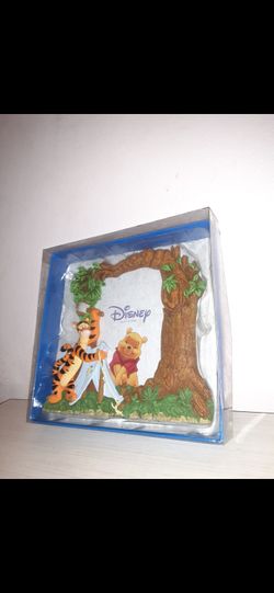 Disney Winnie The Pooh 4"x6 Ceramic Picture Frame Tigger Camping Enesco 3D Kohl's Brand New $20