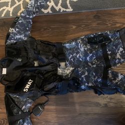 Swat Halloween Size 7-8