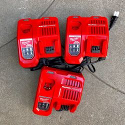 NEW Milwaukee RAPID CHARGERS