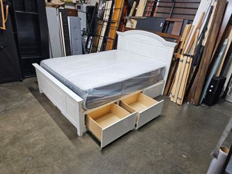 Queen bed and mattress