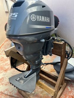 Boat Motor Outboard 2015 Yamaha 25hp high thrust