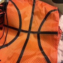 18 Piece Basketball Party Favor Drawstring Bags & Basketball Fidget Pens