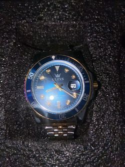 OLEVS Diver-Style Watch Blue Dial