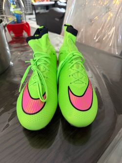 Nike Mecurial Superfly Soccer cleats