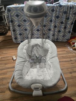 Graco Simple Sway Baby Swing - Like New