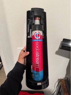 Soda stream with canister