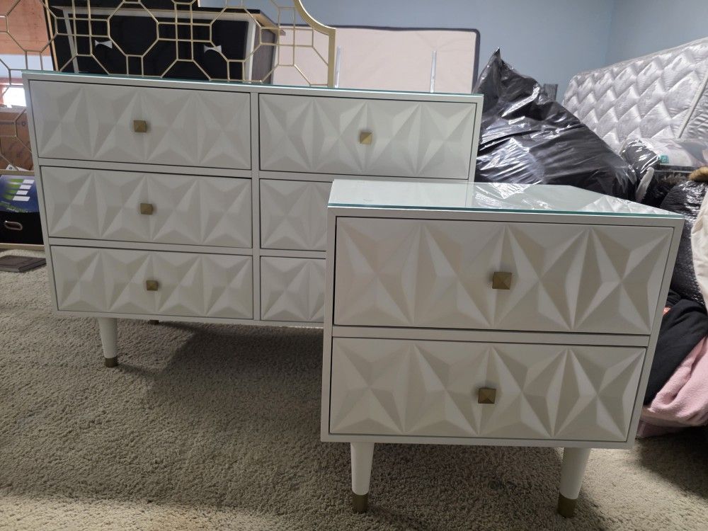 Geometric Modern White Bedroom Set - 4pc