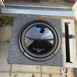 10” Planet Audio Subwoofer/w box