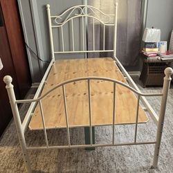 Twin metal bed color  cream