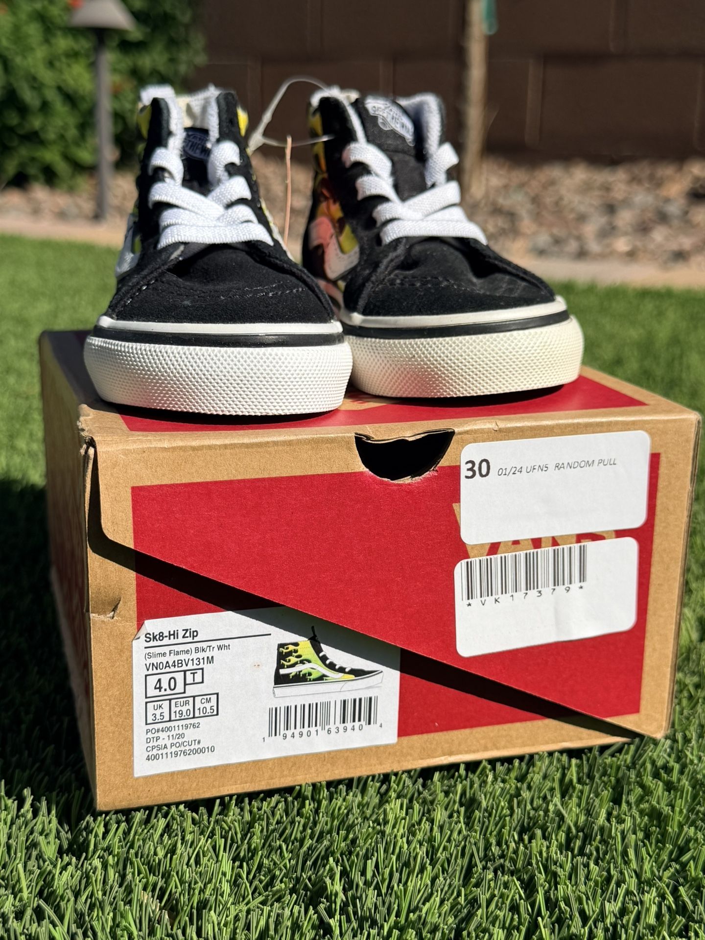 Sk8-Hi Zip / Slime Flame / 4.0 T