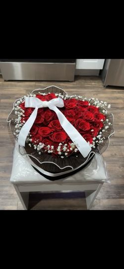 Red Rose Box Bouquet